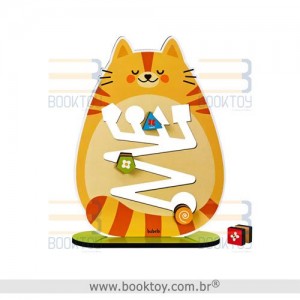 Rolando Figuras com o Gatinho